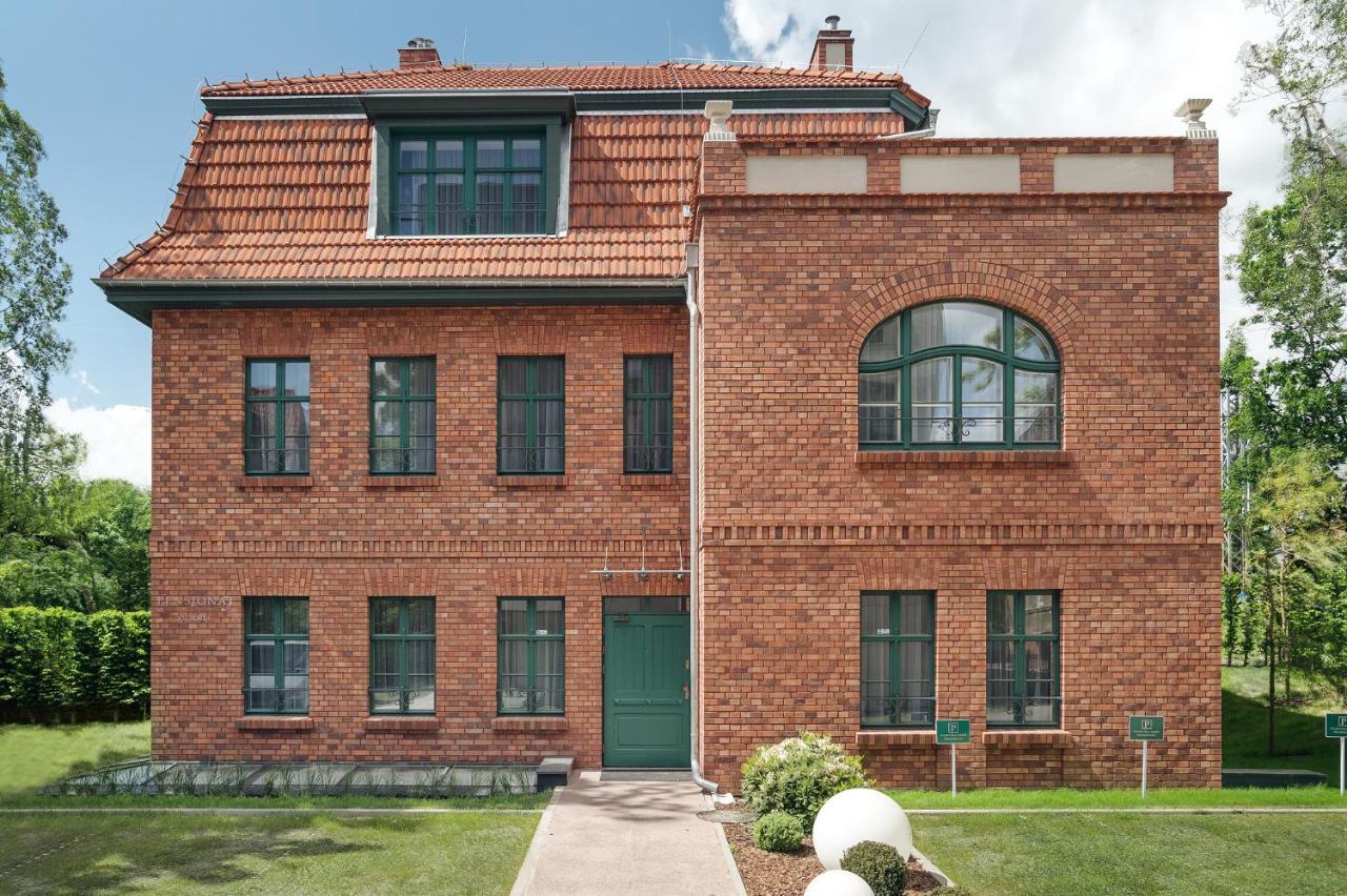 Pensjonat Victoria By Oneapartments Sopot Bagian luar foto
