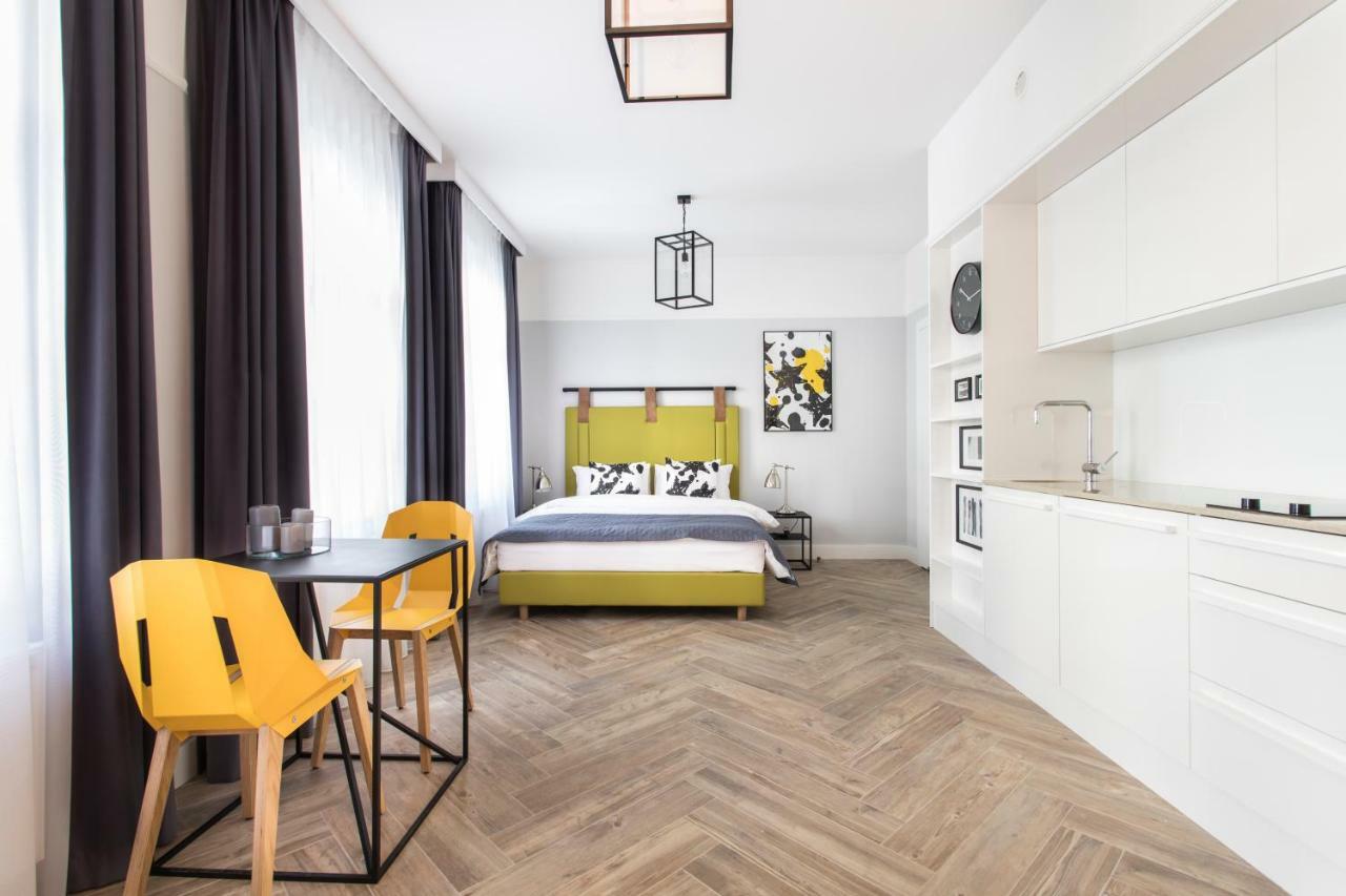 Pensjonat Victoria By Oneapartments Sopot Bagian luar foto
