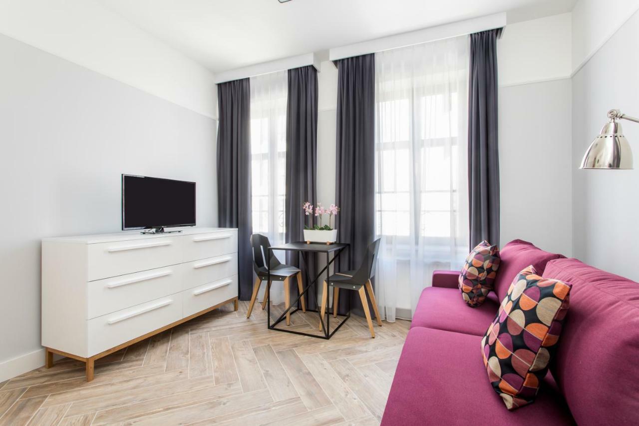 Pensjonat Victoria By Oneapartments Sopot Bagian luar foto